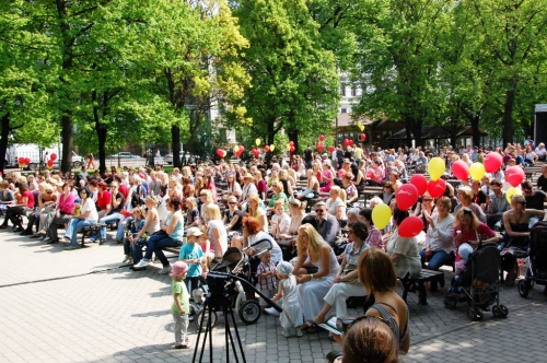 BUSULIS uzēdis vēderiņu (FOTO) (Bilde 1)