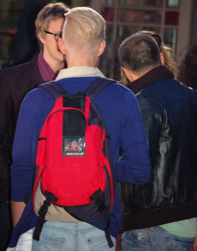 Markus Riva nodzen matus un nokrāso tos blondus (FOTO) (Bilde 1)