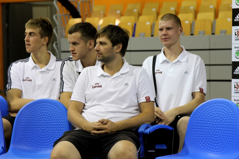 Basketbolists Jānis Blūms slavē savus komandas biedrus (VIPiTv VIDEO) (Bilde 1)