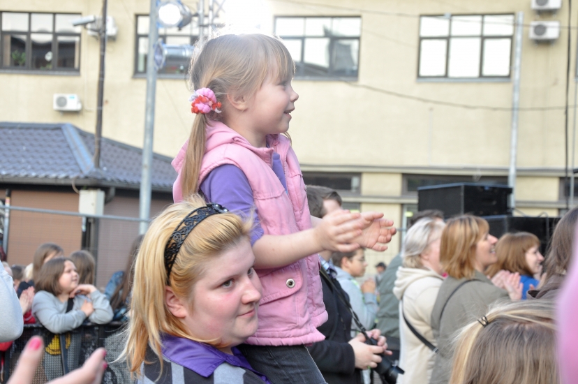 Ruskim nepatīk izlēkt uz apkārtējo fona (FOTO) (Bilde 3)