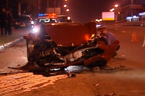 Miljardiera dēls ar Ferrari nāvējoši sabrauc cilvēku un aizbēg FOTO/VIDEO (Bilde 3)