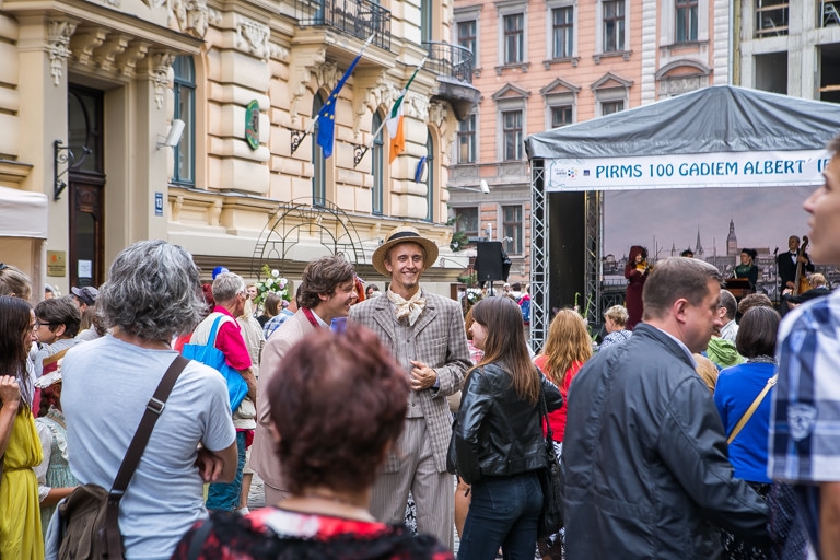 FOTO: Pirms 100 gadiem Albert’ ielā (Bilde 3)