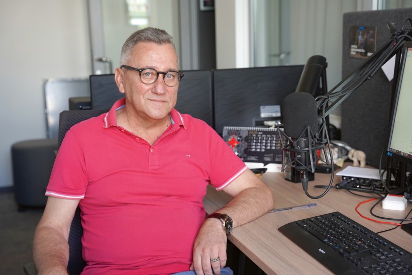 61 gada vecumā mūžībā aizsaukts Radio Skonto ētera balss un daudzu seriālu balss leģenda Artis Krauklis (Bilde 4)