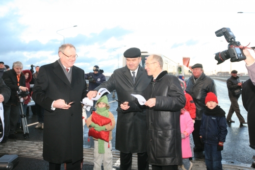 Mediji uz Dienvidu tilta estakādes nevar iemūžināt Godmani muļķīga kurioza dēļ (Bilde 1)