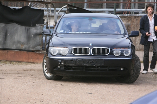 Dragreisa dalībnieki pa ceļam uz testa braucieniem iekļūst autoavārijā FOTO (Bilde 1)