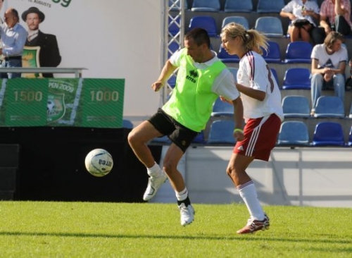Prāta Vētra uzvar U-19 sieviešu izlases futbolistes (Bilde 1)
