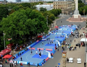 3x3 basketbols pie Brīvības pieminekļa