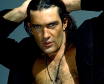 Antonio Banderas šķiras no sievas