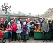 Vairāki simti liepājnieku vienojas dziesmā Liedagā